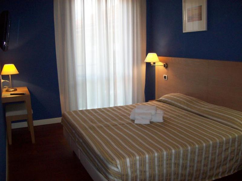 Hotel Al Nuovo Porto بيلاريا-إيجيا مارينا المظهر الخارجي الصورة