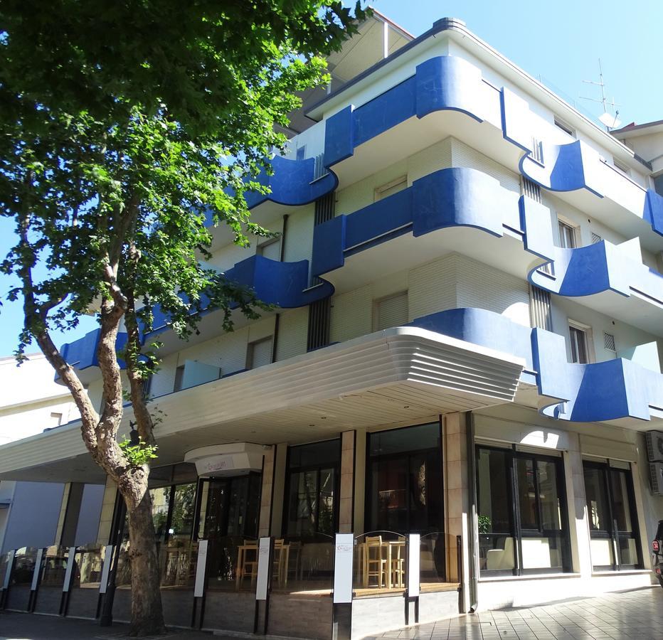 Hotel Al Nuovo Porto بيلاريا-إيجيا مارينا المظهر الخارجي الصورة